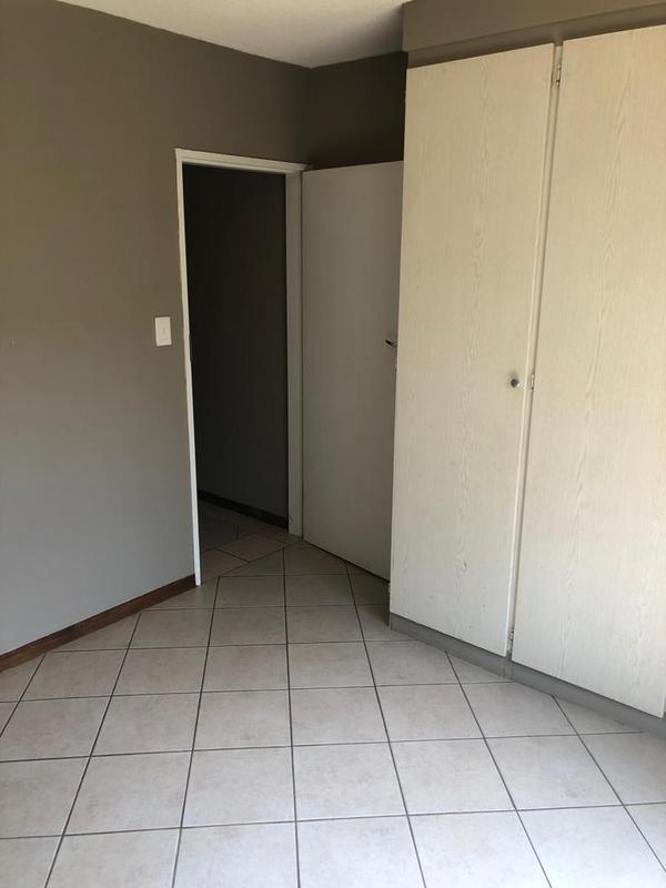 To Let 2 Bedroom Property for Rent in Mooikloof Ridge Gauteng