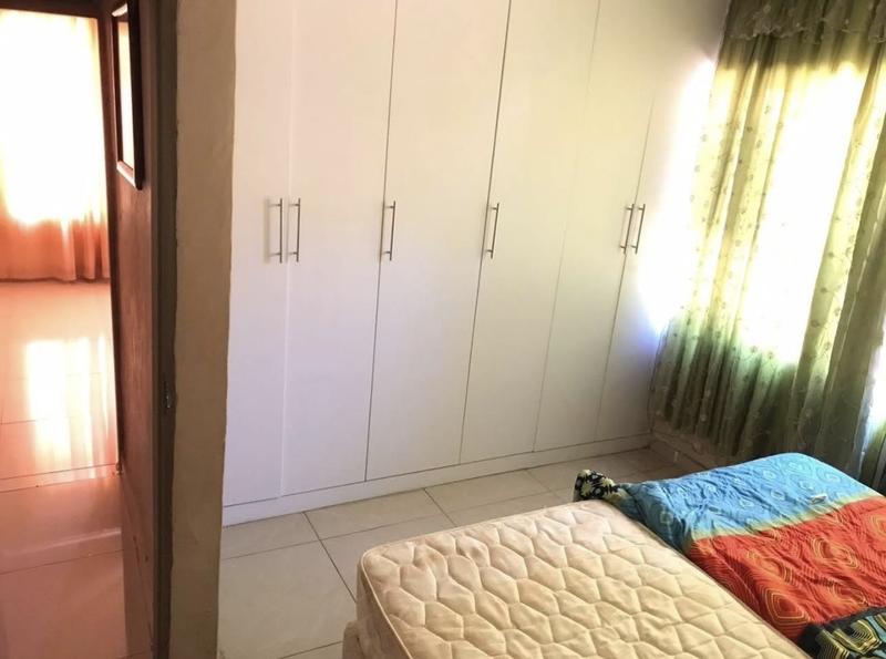 To Let 10 Bedroom Property for Rent in Amandasig Gauteng