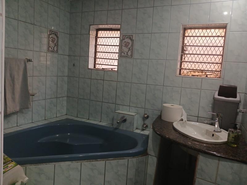 To Let Commercial Property for Rent in Ga-Rankuwa Gauteng