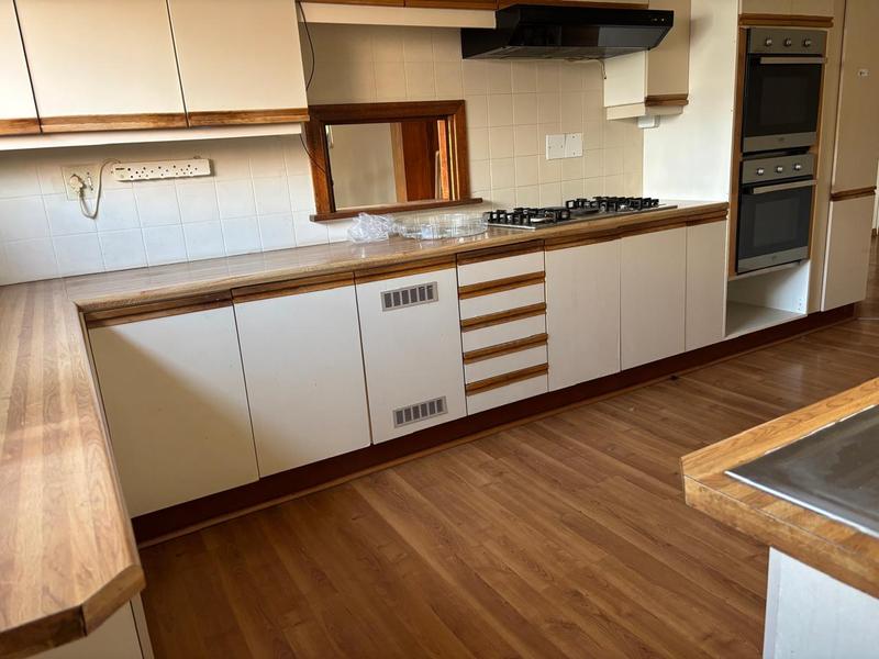 4 Bedroom Property for Sale in Dawnview Gauteng