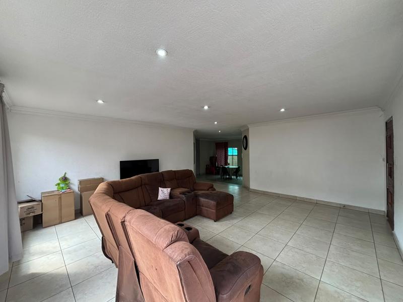 4 Bedroom Property for Sale in Delarey Gauteng