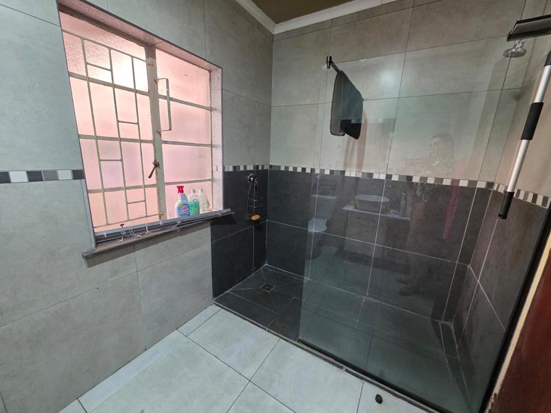 3 Bedroom Property for Sale in Kookrus Gauteng