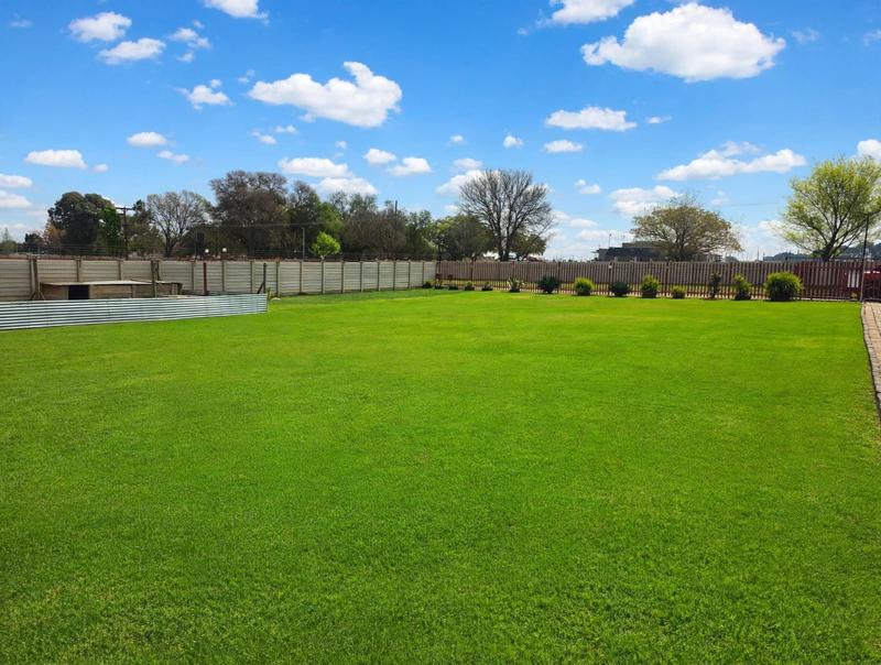 Commercial Property for Sale in Van Der Westhuizen Gauteng