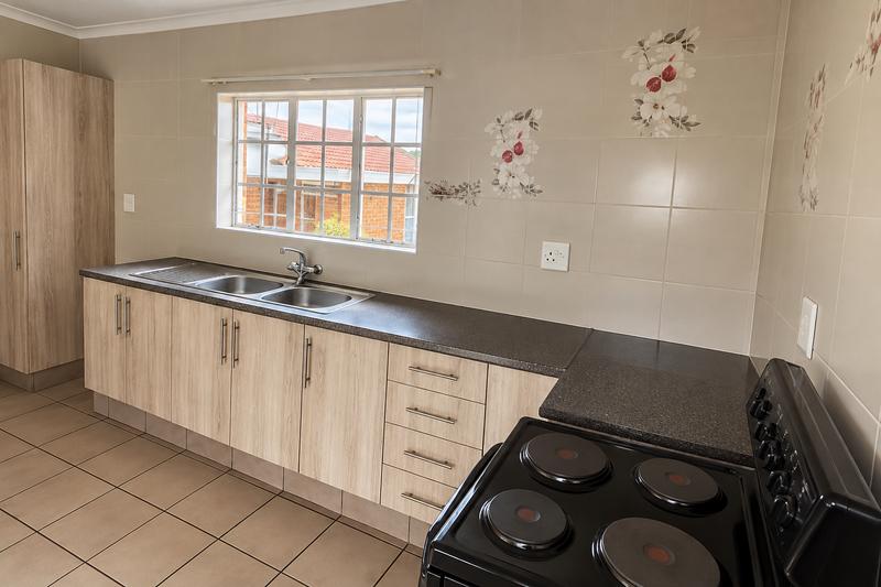 1 Bedroom Property for Sale in Three Rivers Gauteng