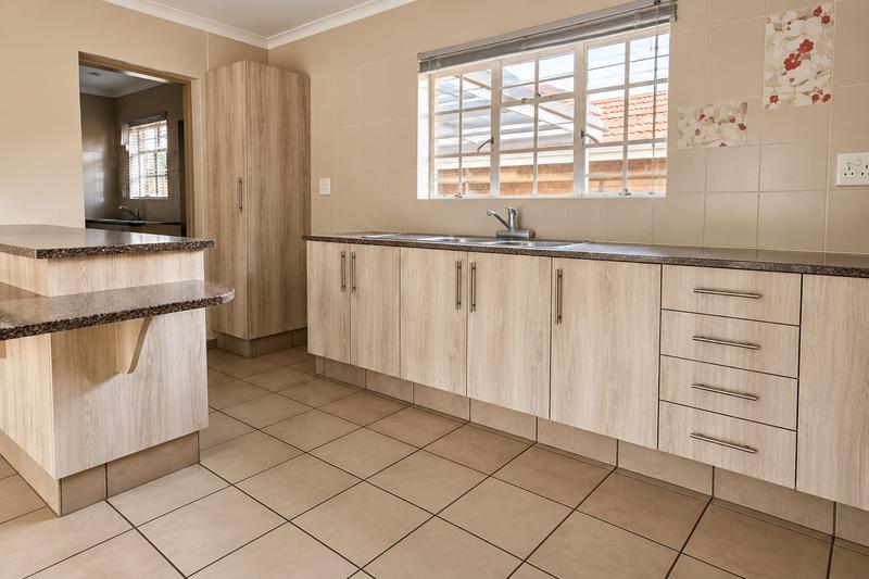 1 Bedroom Property for Sale in Three Rivers Gauteng