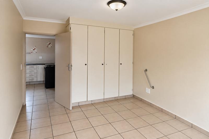 1 Bedroom Property for Sale in Three Rivers Gauteng