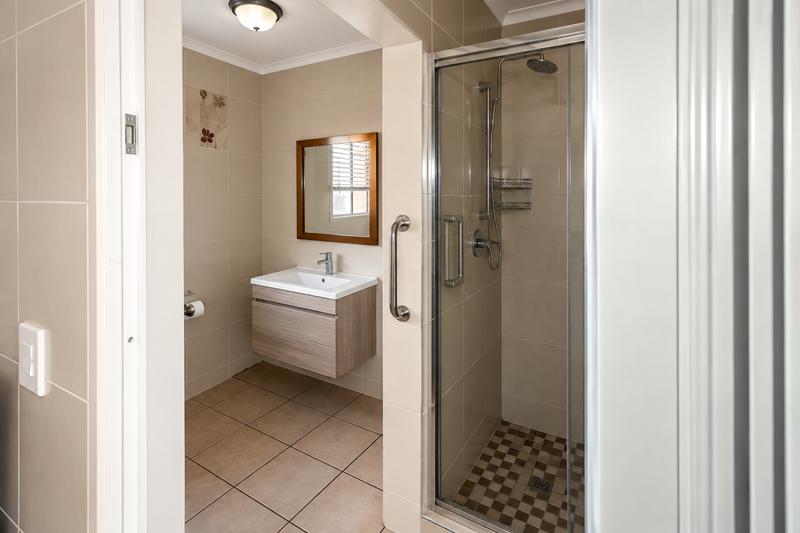 1 Bedroom Property for Sale in Three Rivers Gauteng