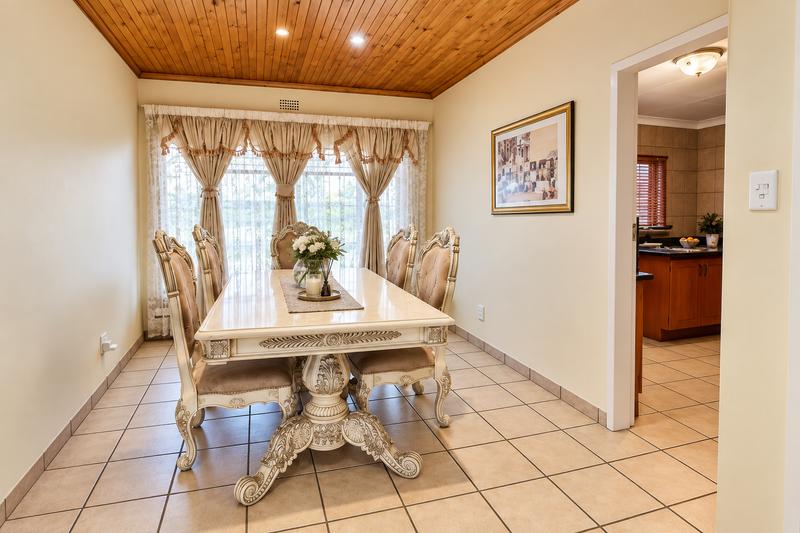 4 Bedroom Property for Sale in Three Rivers Gauteng