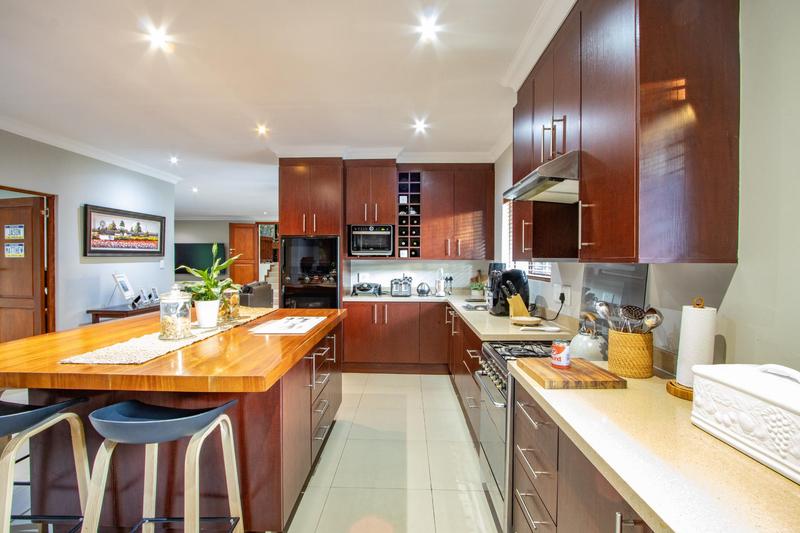 4 Bedroom Property for Sale in Glenferness Gauteng