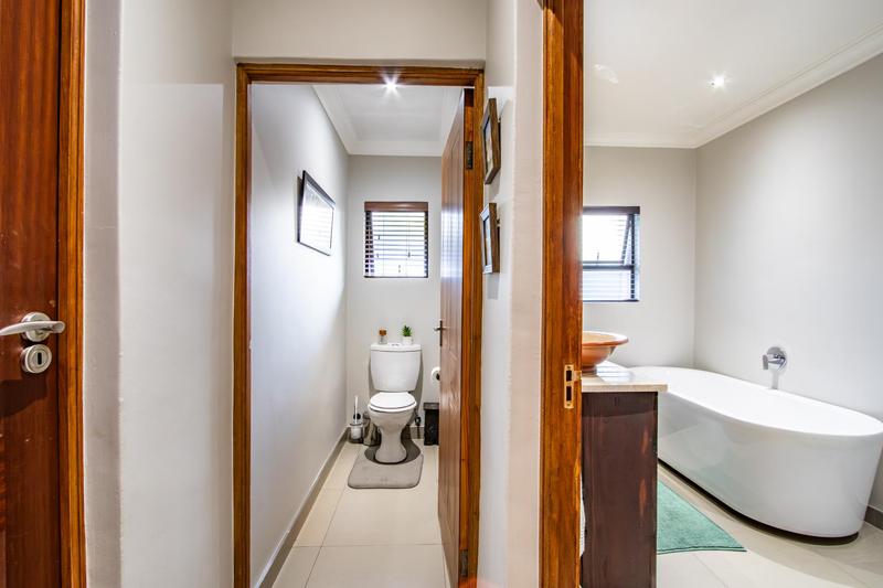 4 Bedroom Property for Sale in Glenferness Gauteng