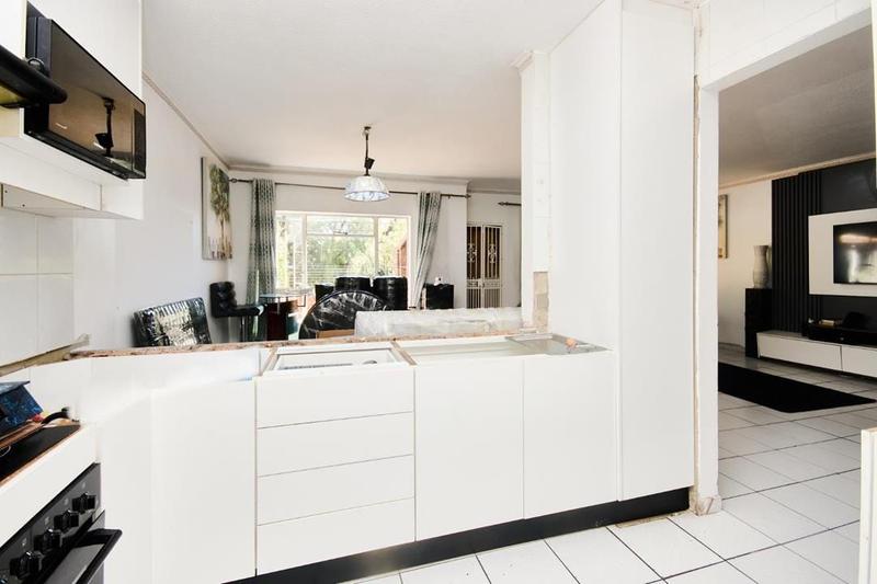 3 Bedroom Property for Sale in Croydon Gauteng