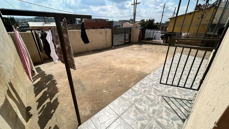 7 Bedroom Property for Sale in Ivory Park Gauteng