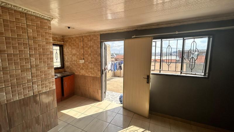 7 Bedroom Property for Sale in Ivory Park Gauteng