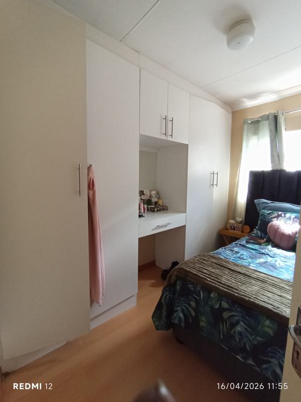 2 Bedroom Property for Sale in Clayville Gauteng