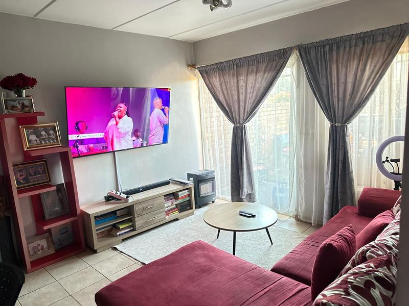 2 Bedroom Property for Sale in Clarina Gauteng