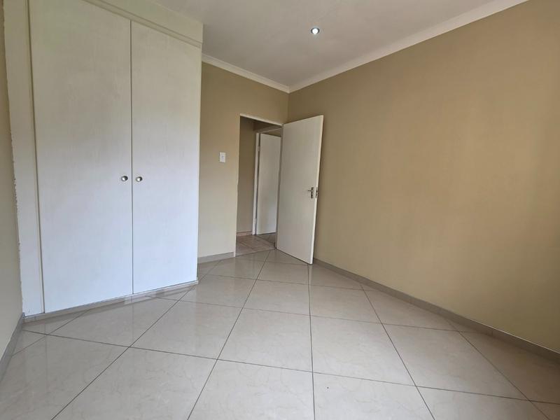 4 Bedroom Property for Sale in Ruimsig Noord Gauteng
