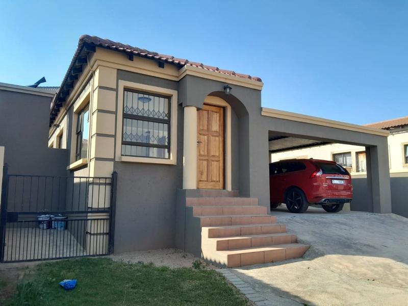 3 Bedroom Property for Sale in Munsieville Gauteng
