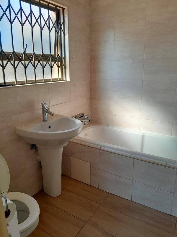 3 Bedroom Property for Sale in Munsieville Gauteng