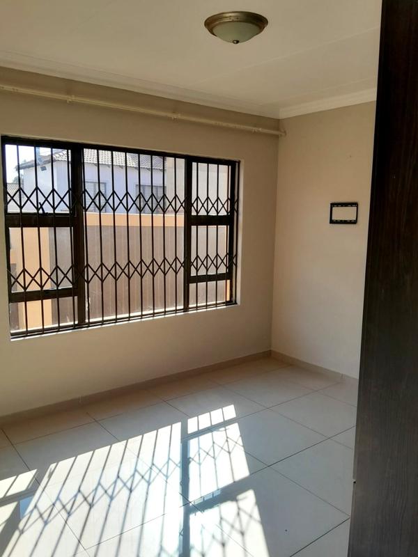 3 Bedroom Property for Sale in Munsieville Gauteng