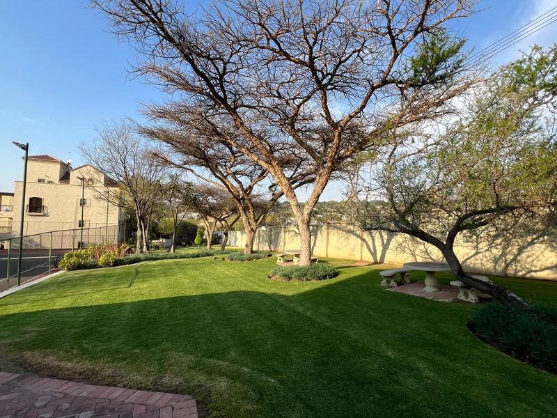 To Let 2 Bedroom Property for Rent in River Club Gauteng