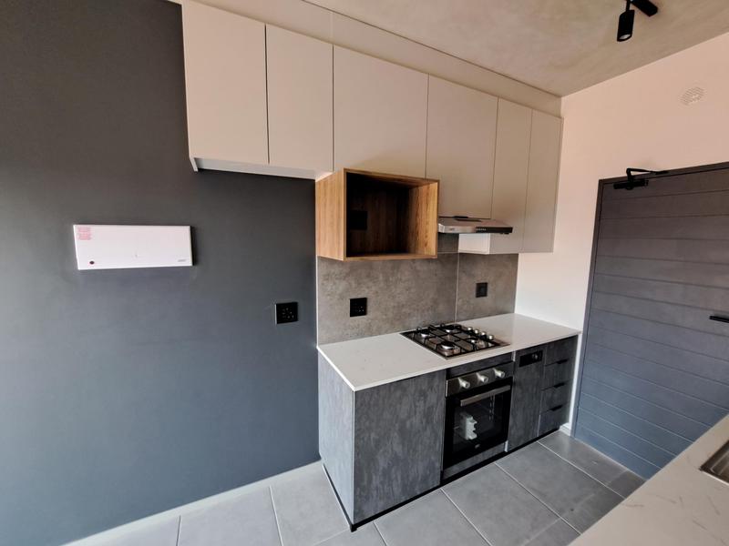 To Let 2 Bedroom Property for Rent in Waterkloof Ridge Gauteng