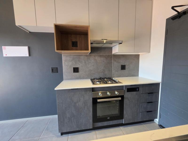 2 Bedroom Property for Sale in Waterkloof Ridge Gauteng