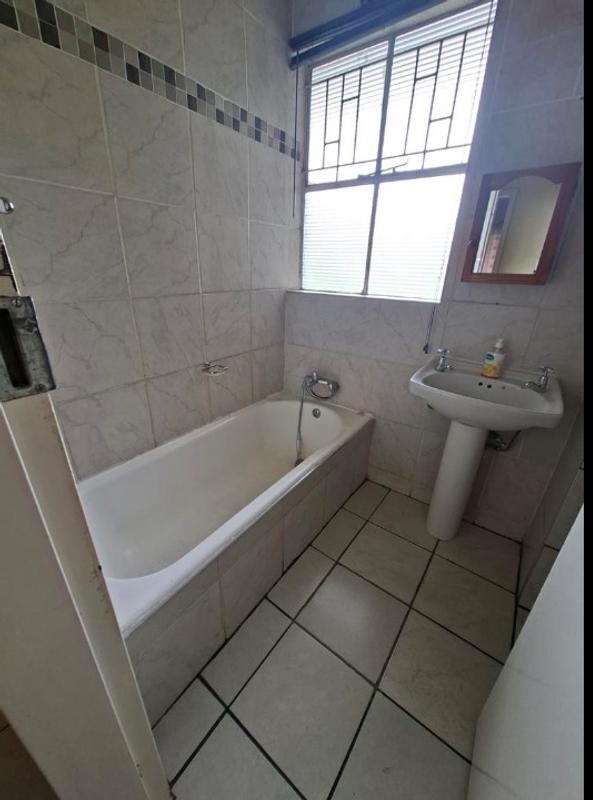 2 Bedroom Property for Sale in Horison Gauteng