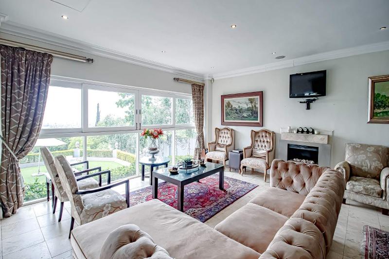 9 Bedroom Property for Sale in Groenkloof Gauteng