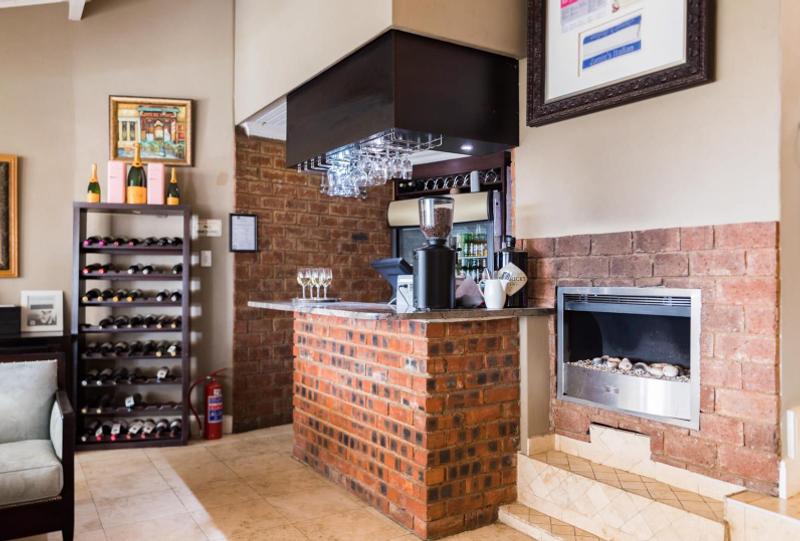 9 Bedroom Property for Sale in Groenkloof Gauteng