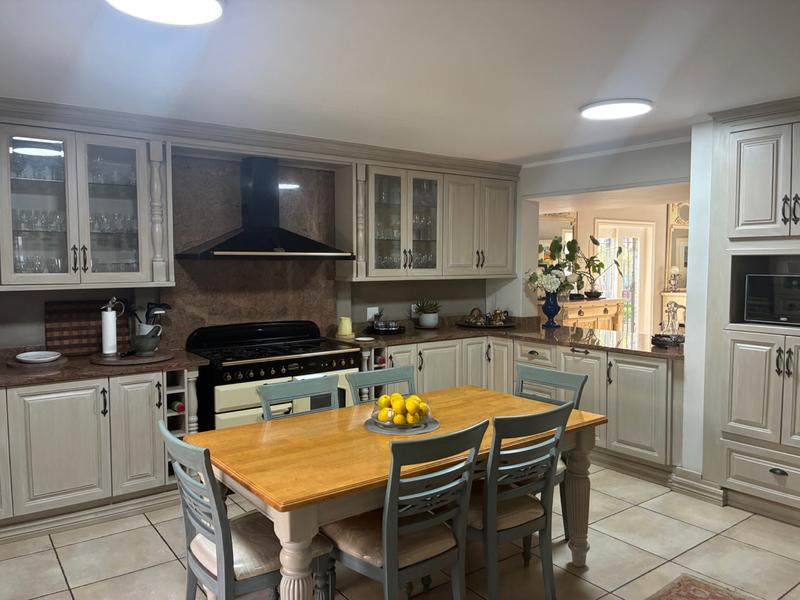 7 Bedroom Property for Sale in Waterkloof A H Gauteng