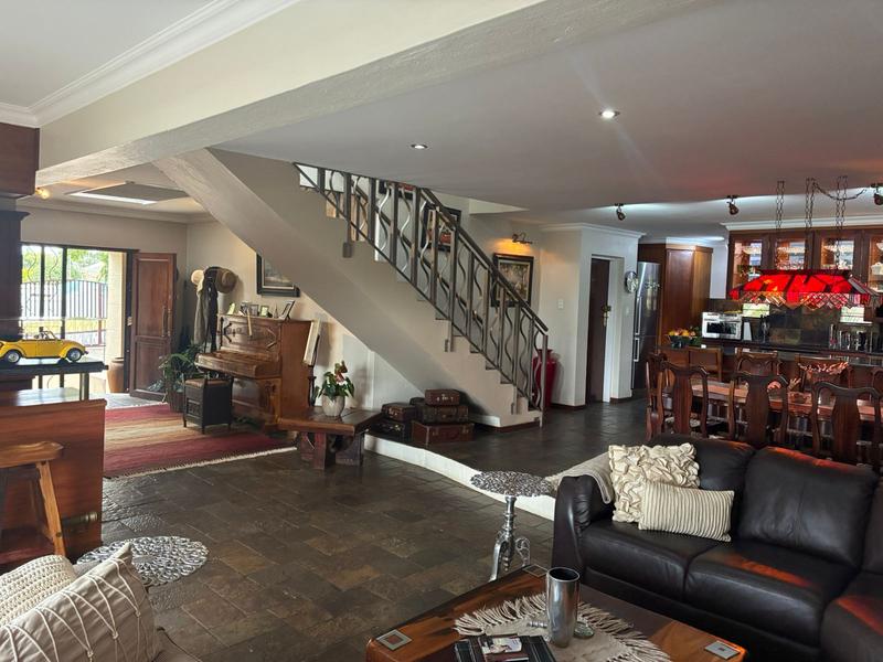 3 Bedroom Property for Sale in Waterkloof Ridge Gauteng