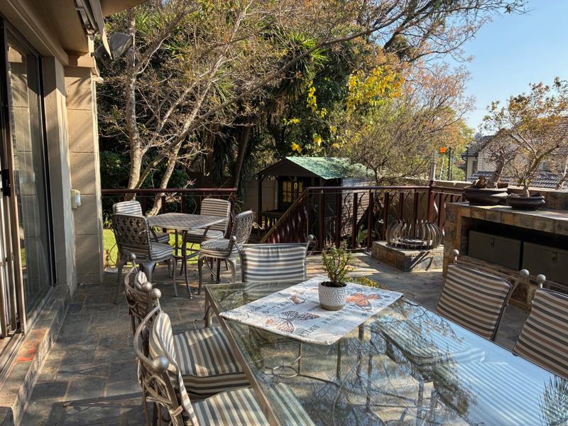 3 Bedroom Property for Sale in Waterkloof Ridge Gauteng