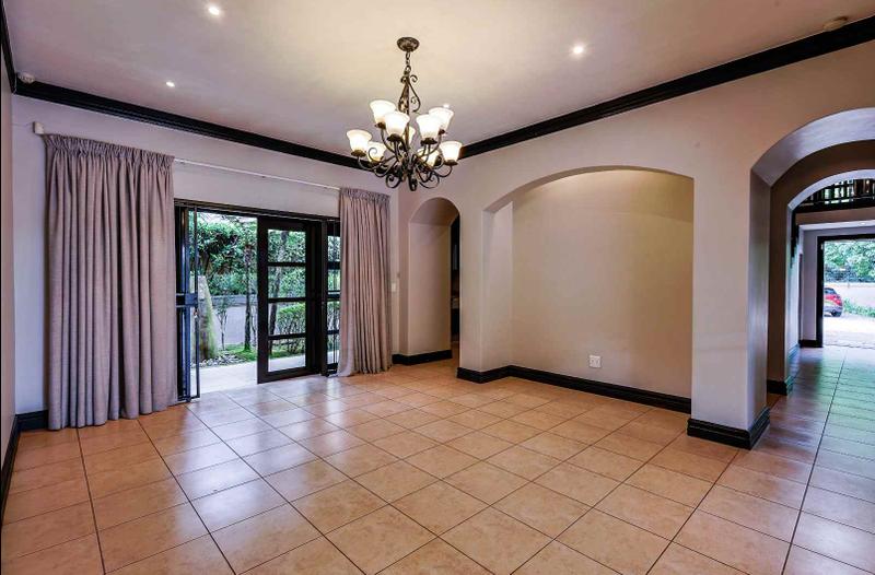 5 Bedroom Property for Sale in Waterkloof Ridge Gauteng