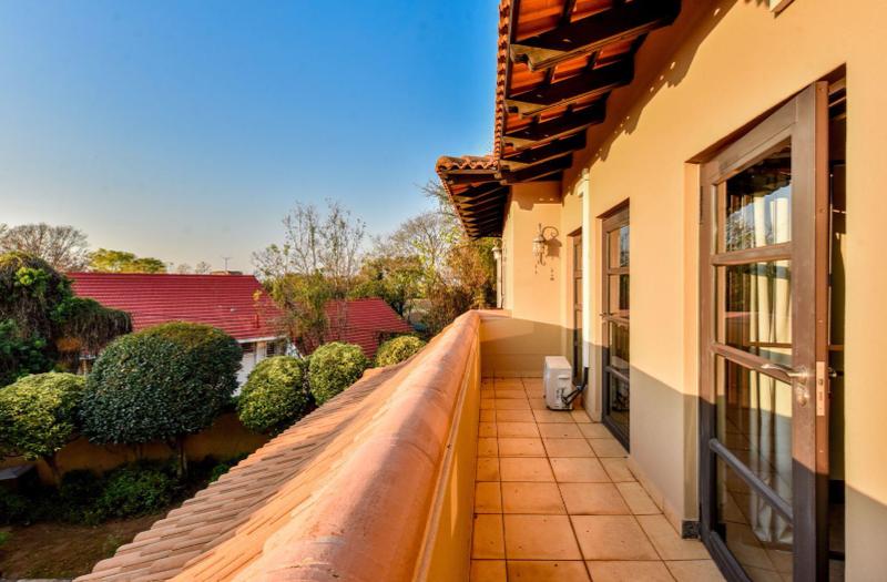 5 Bedroom Property for Sale in Waterkloof Ridge Gauteng