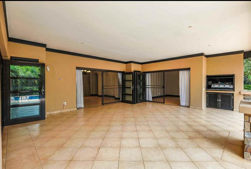 5 Bedroom Property for Sale in Waterkloof Ridge Gauteng