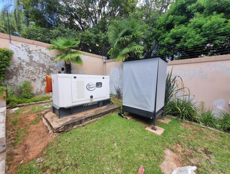 5 Bedroom Property for Sale in Waterkloof Ridge Gauteng