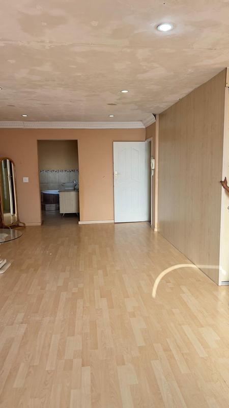 To Let 5 Bedroom Property for Rent in The Orchards Gauteng
