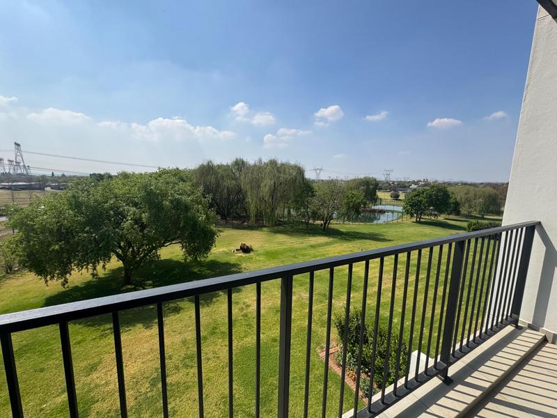 To Let 2 Bedroom Property for Rent in Ascend to Midstream Gauteng