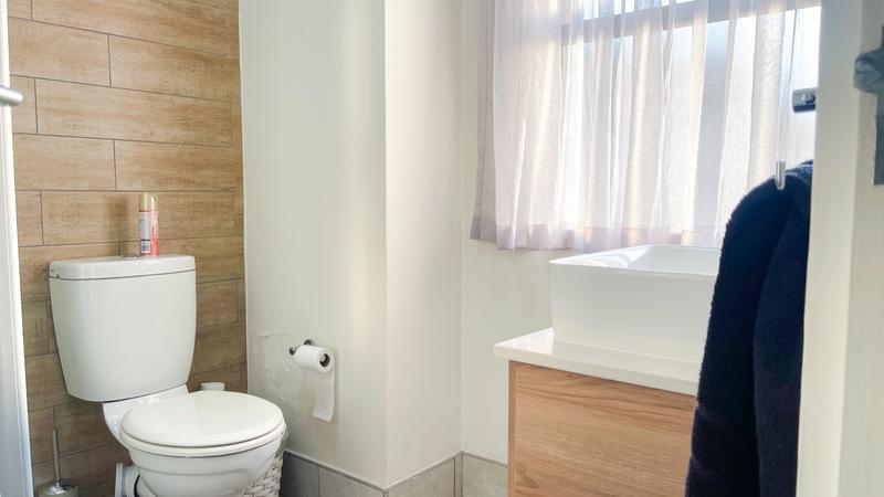 To Let 2 Bedroom Property for Rent in Golden Fields Estate Gauteng