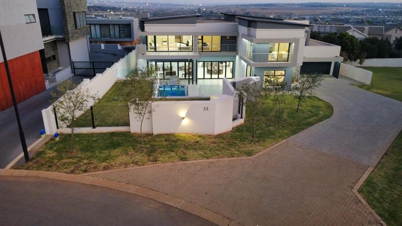 6 Bedroom Property for Sale in Midstream Ridge Gauteng