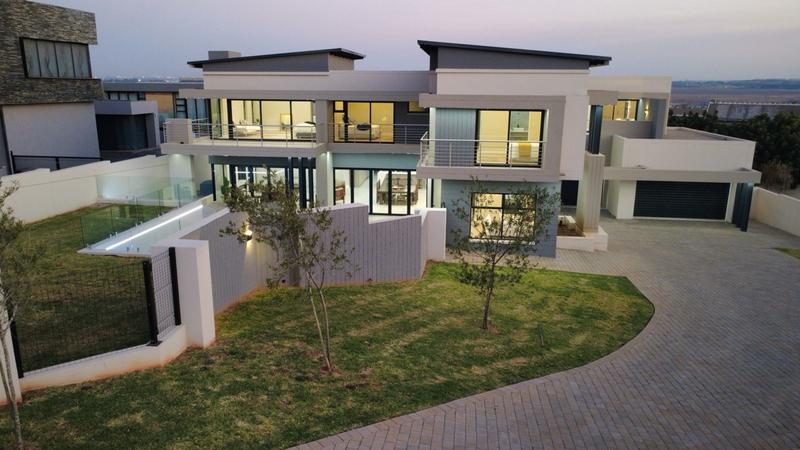 6 Bedroom Property for Sale in Midstream Ridge Gauteng