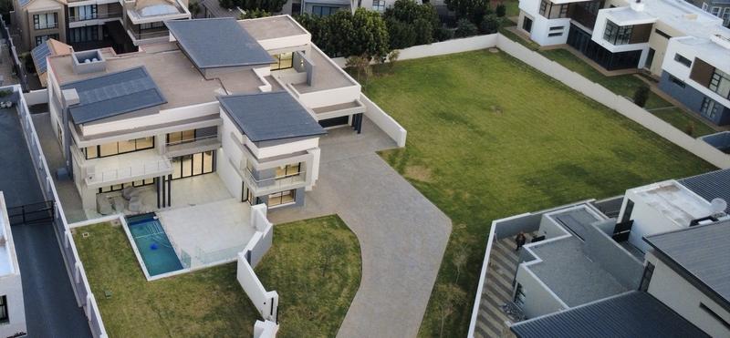 6 Bedroom Property for Sale in Midstream Ridge Gauteng
