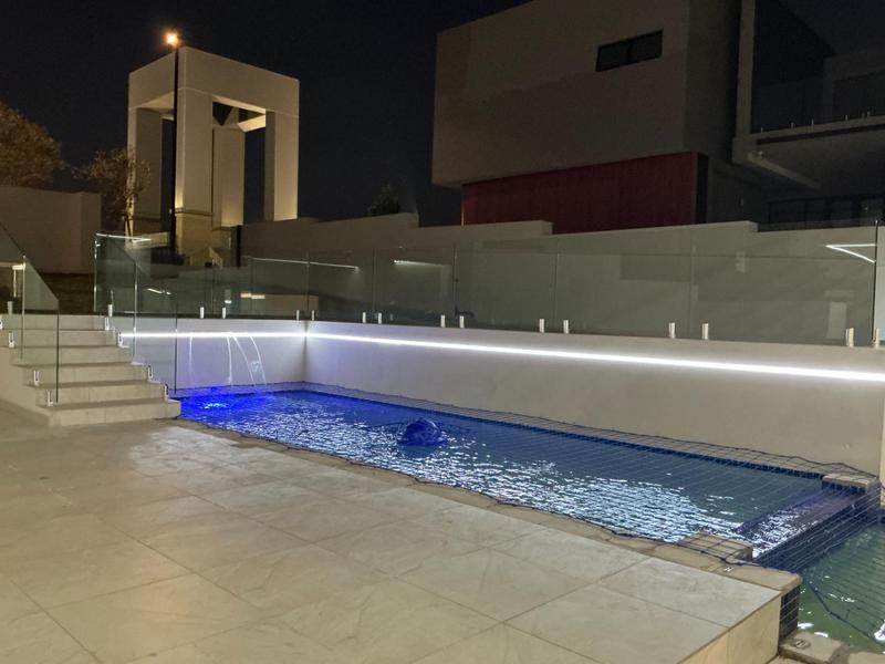 6 Bedroom Property for Sale in Midstream Ridge Gauteng