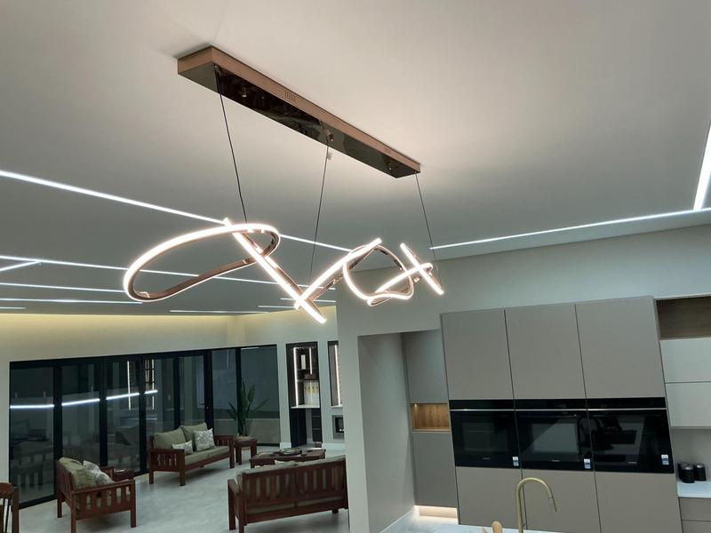6 Bedroom Property for Sale in Midstream Ridge Gauteng
