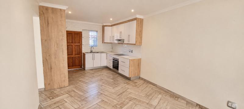2 Bedroom Property for Sale in Kosmosdal Gauteng