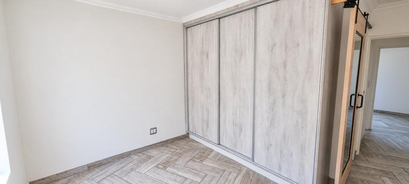 2 Bedroom Property for Sale in Kosmosdal Gauteng