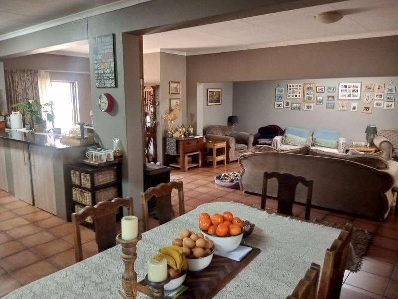 4 Bedroom Property for Sale in Selection Park Gauteng