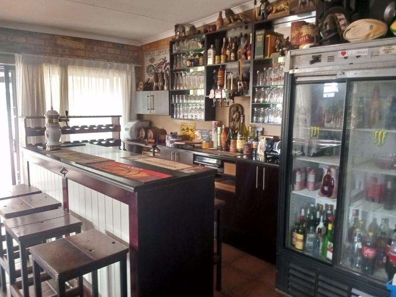 4 Bedroom Property for Sale in Selection Park Gauteng
