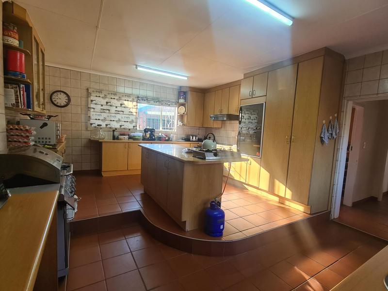 5 Bedroom Property for Sale in Dalpark Ext 1 Gauteng
