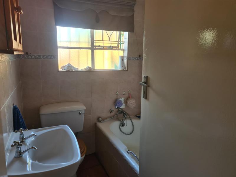 5 Bedroom Property for Sale in Dalpark Ext 1 Gauteng
